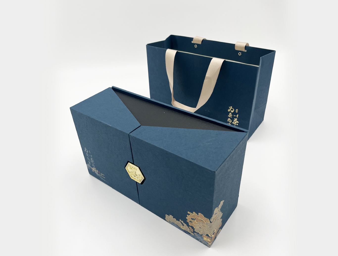 双开门盒Double door box – 重庆珂蓝包装制品有限公司